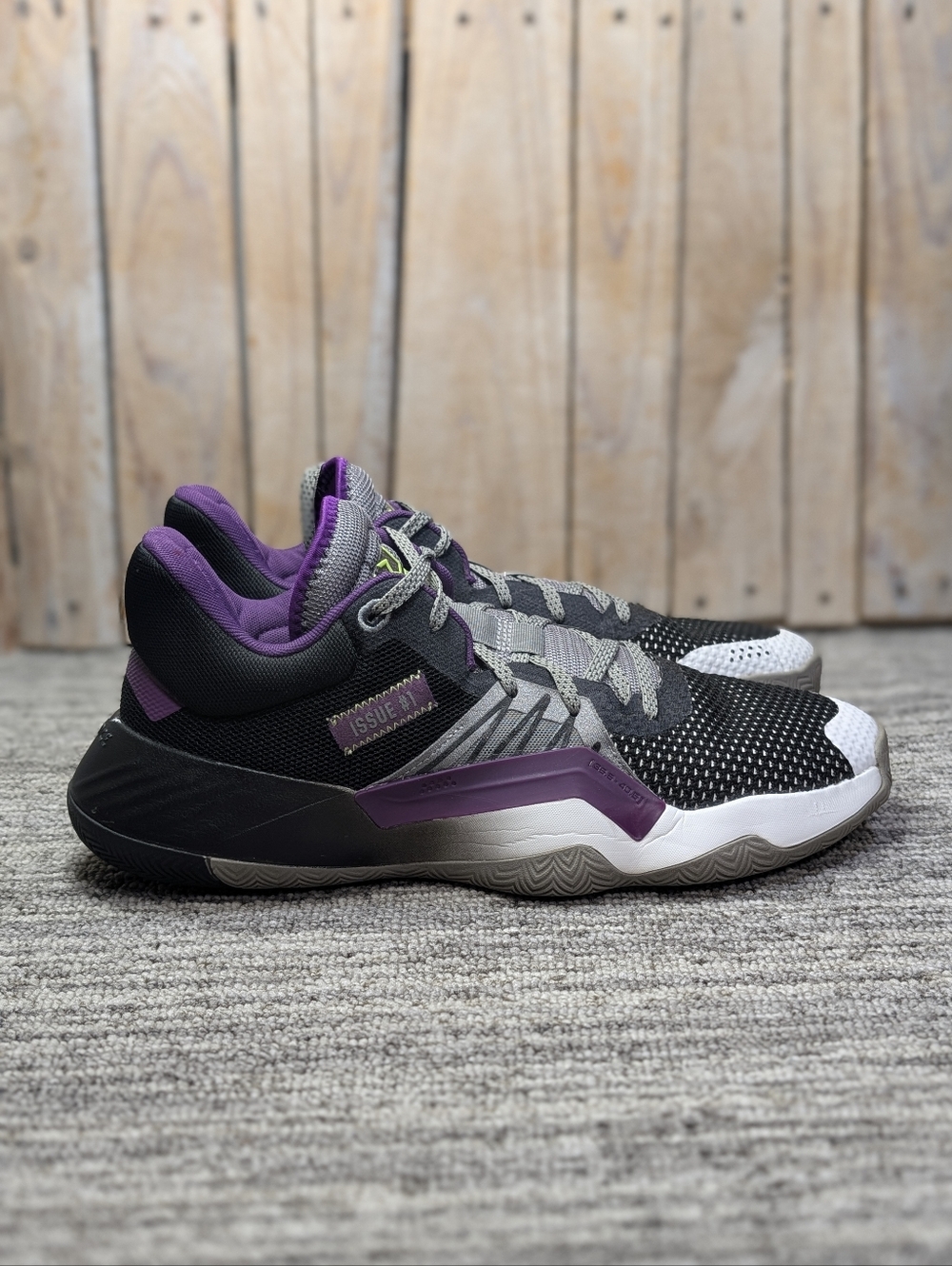 Men's Adidas D.O.N. Issue #1 in "Joker" - Size 13 - EH2134.
